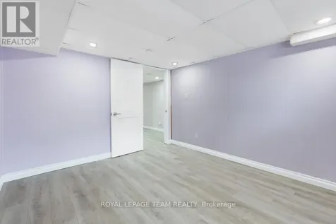 15 Overlake Drive Ottawa ON K2E 5V2