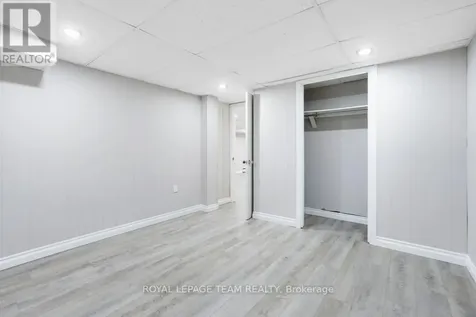 15 Overlake Drive Ottawa ON K2E 5V2