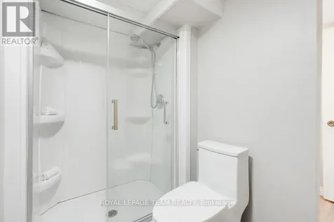 15 Overlake Drive Ottawa ON K2E 5V2