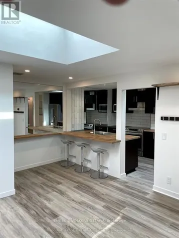 10 Sherbrooke Avenue Ottawa ON K1Y 1R7