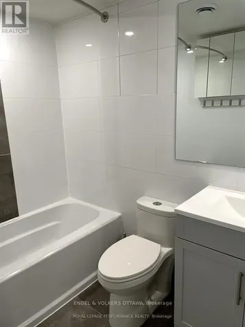 10 Sherbrooke Avenue Ottawa ON K1Y 1R7