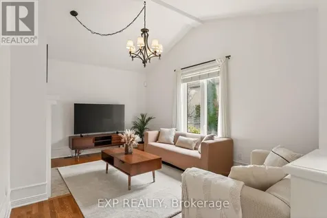57 Rivergreen Crescent Ottawa ON K2M 2W9