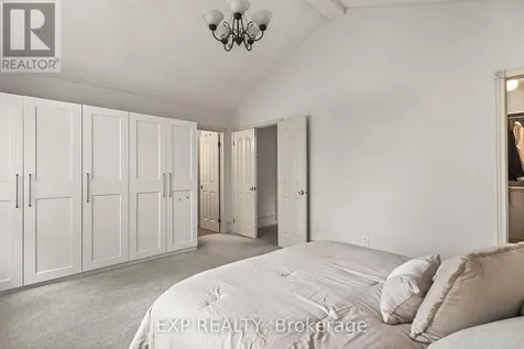 57 Rivergreen Crescent Ottawa ON K2M 2W9