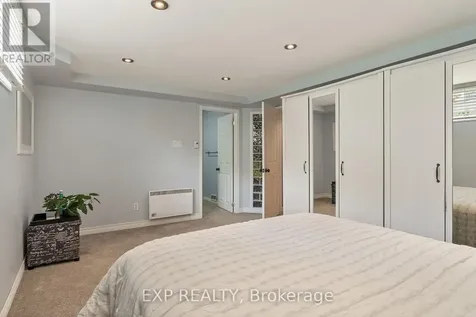 57 Rivergreen Crescent Ottawa ON K2M 2W9