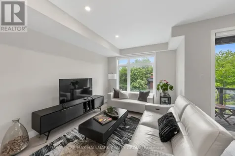 43 Bachman Terrace Ottawa ON K2L 1W2