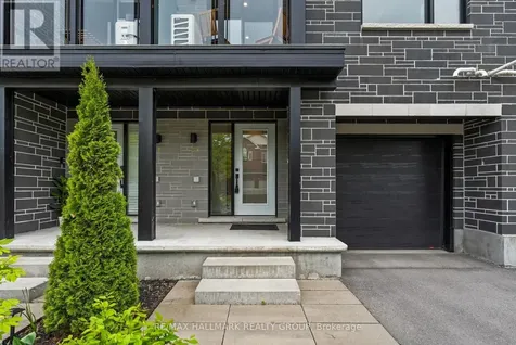 43 Bachman Terrace Ottawa ON K2L 1W2