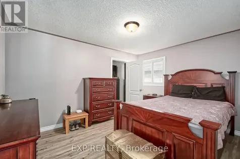 8 Rebecca Drive Aylmer ON N5H 3G4