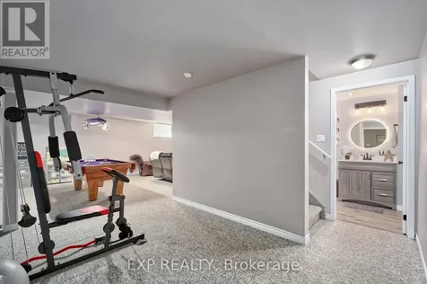 8 Rebecca Drive Aylmer ON N5H 3G4