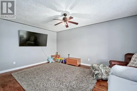 8 Rebecca Drive Aylmer ON N5H 3G4