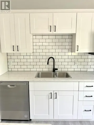 78 B Queen Street Bonnechere Valley ON K0J 1T0