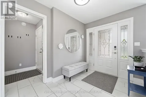 15 Chelsea Crescent Belleville (thurlow Ward) ON K8N 4Z5