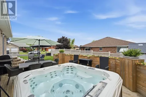 15 Chelsea Crescent Belleville (thurlow Ward) ON K8N 4Z5