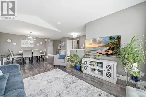 15 Chelsea Crescent Belleville (thurlow Ward) ON K8N 4Z5