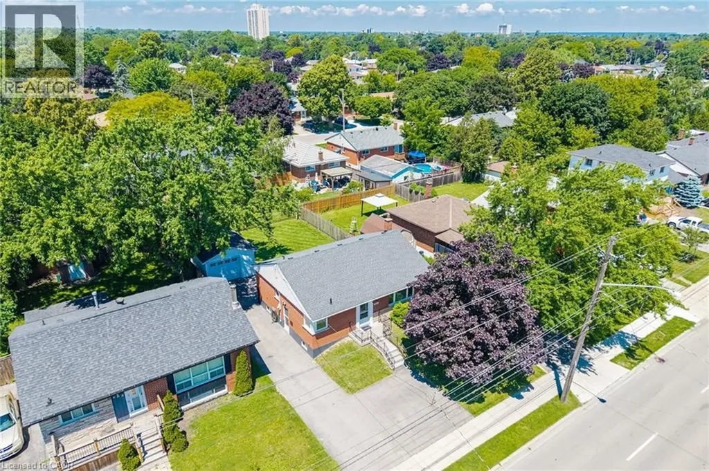 664 Upper Ottawa Street Hamilton ON L8T 3T5