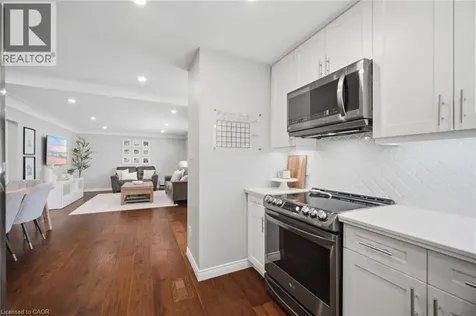 664 Upper Ottawa Street Hamilton ON L8T 3T5
