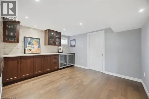 664 Upper Ottawa Street Hamilton ON L8T 3T5