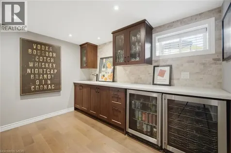 664 Upper Ottawa Street Hamilton ON L8T 3T5