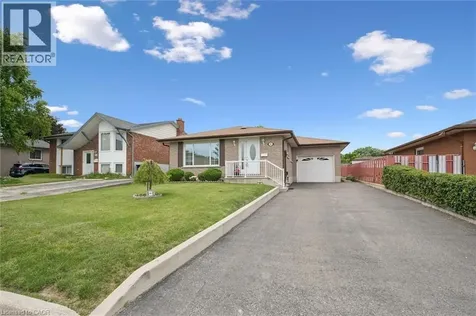 31 Faial Road Cambridge ON N1R 6Y1