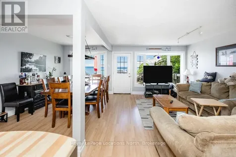 2222 Shore Lane Wasaga Beach ON L9Z 2X7