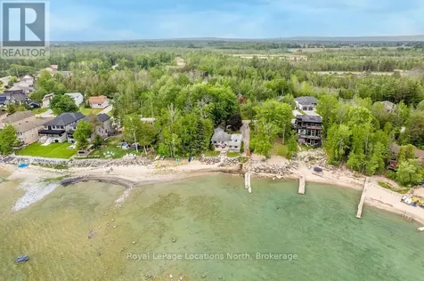 2222 Shore Lane Wasaga Beach ON L9Z 2X7