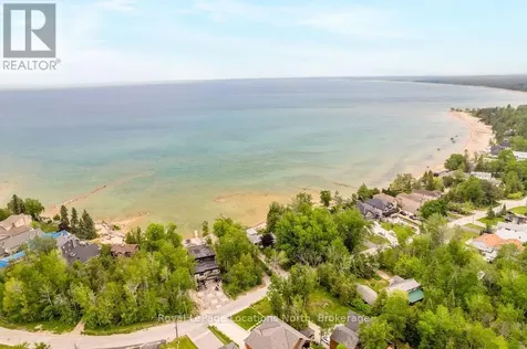 2222 Shore Lane Wasaga Beach ON L9Z 2X7