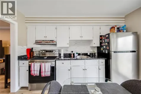 1756 Westcott Road Windsor ON N8Y 4C9