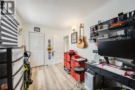 1756 Westcott Road Windsor ON N8Y 4C9