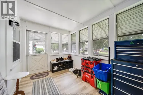 1756 Westcott Road Windsor ON N8Y 4C9