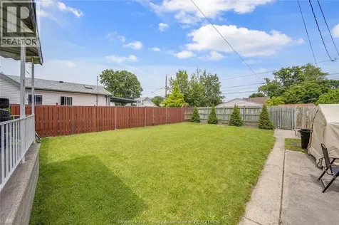1756 Westcott Road Windsor ON N8Y 4C9