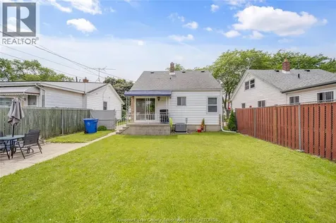 1756 Westcott Road Windsor ON N8Y 4C9