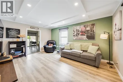 1756 Westcott Road Windsor ON N8Y 4C9
