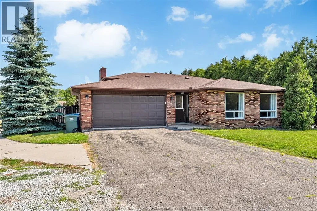 1114 County Road 22 Lakeshore ON N0R 1A0