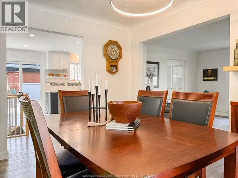 276 Fairway Crescent Tecumseh ON N8N 2Z2