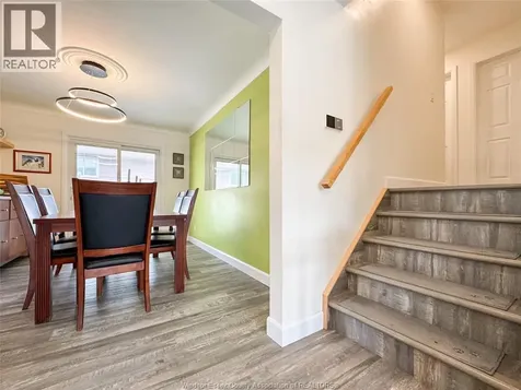 276 Fairway Crescent Tecumseh ON N8N 2Z2