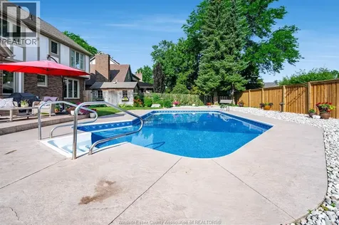 1170 Beals Street Windsor ON N9E 4A4