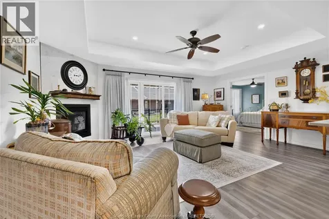 1175 Copeland Windsor ON N8P 0C6