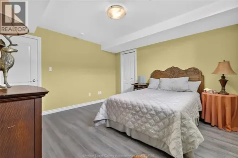 1175 Copeland Windsor ON N8P 0C6