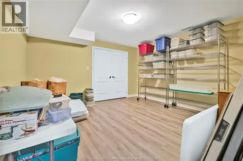 1175 Copeland Windsor ON N8P 0C6