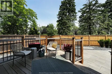 657 Dresden Place Tecumseh ON N8N 4B7