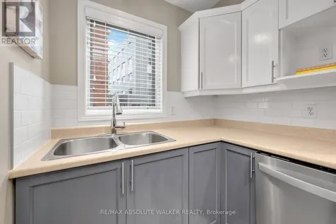 395 Bell Street Ottawa ON K1S 4K5