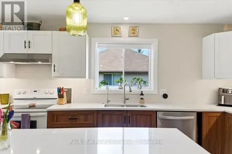 9487 Maas Park Drive Wellington North ON N0G 2L0