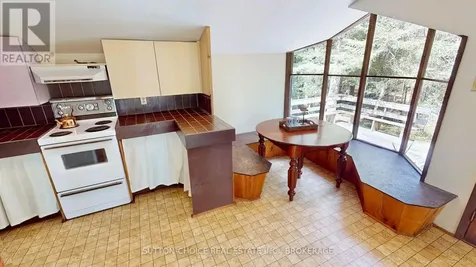 104 Hemlock Island East Ferris ON P0H 1K0