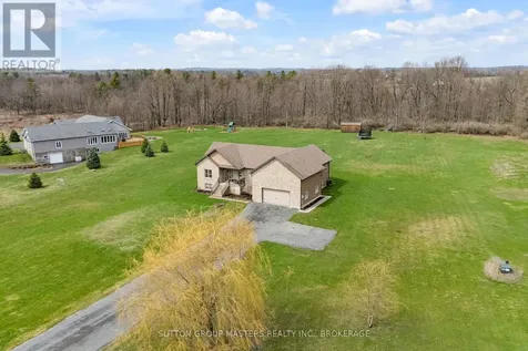11 Dawson Drive Gananoque ON K7G 2V4