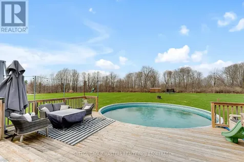 11 Dawson Drive Gananoque ON K7G 2V4