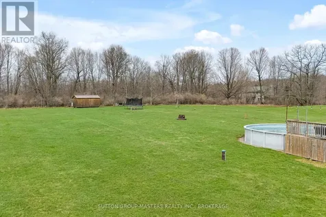 11 Dawson Drive Gananoque ON K7G 2V4