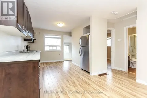 24 Glenwood Drive Wasaga Beach ON L9Z 2K5