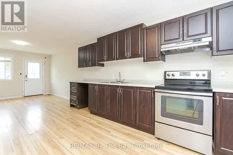 24 Glenwood Drive Wasaga Beach ON L9Z 2K5