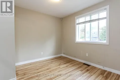 24 Glenwood Drive Wasaga Beach ON L9Z 2K5