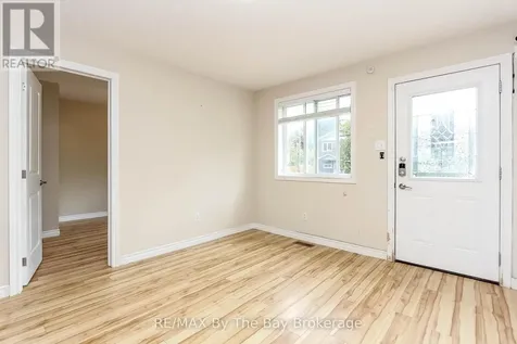 24 Glenwood Drive Wasaga Beach ON L9Z 2K5