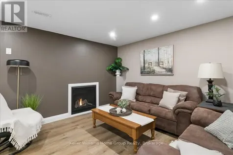 8 Stonefield Drive Woolwich ON N0B 2V0
